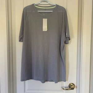 All in Motion Gray Short Sleeve Performance T-Shirt XXL NWT